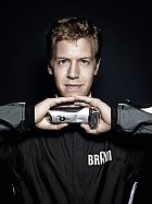 Sebastian Vettel tváří Braun Series 7_II