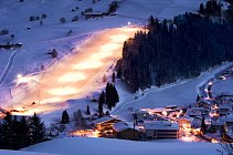 flutlichtpiste-night-skiing-M